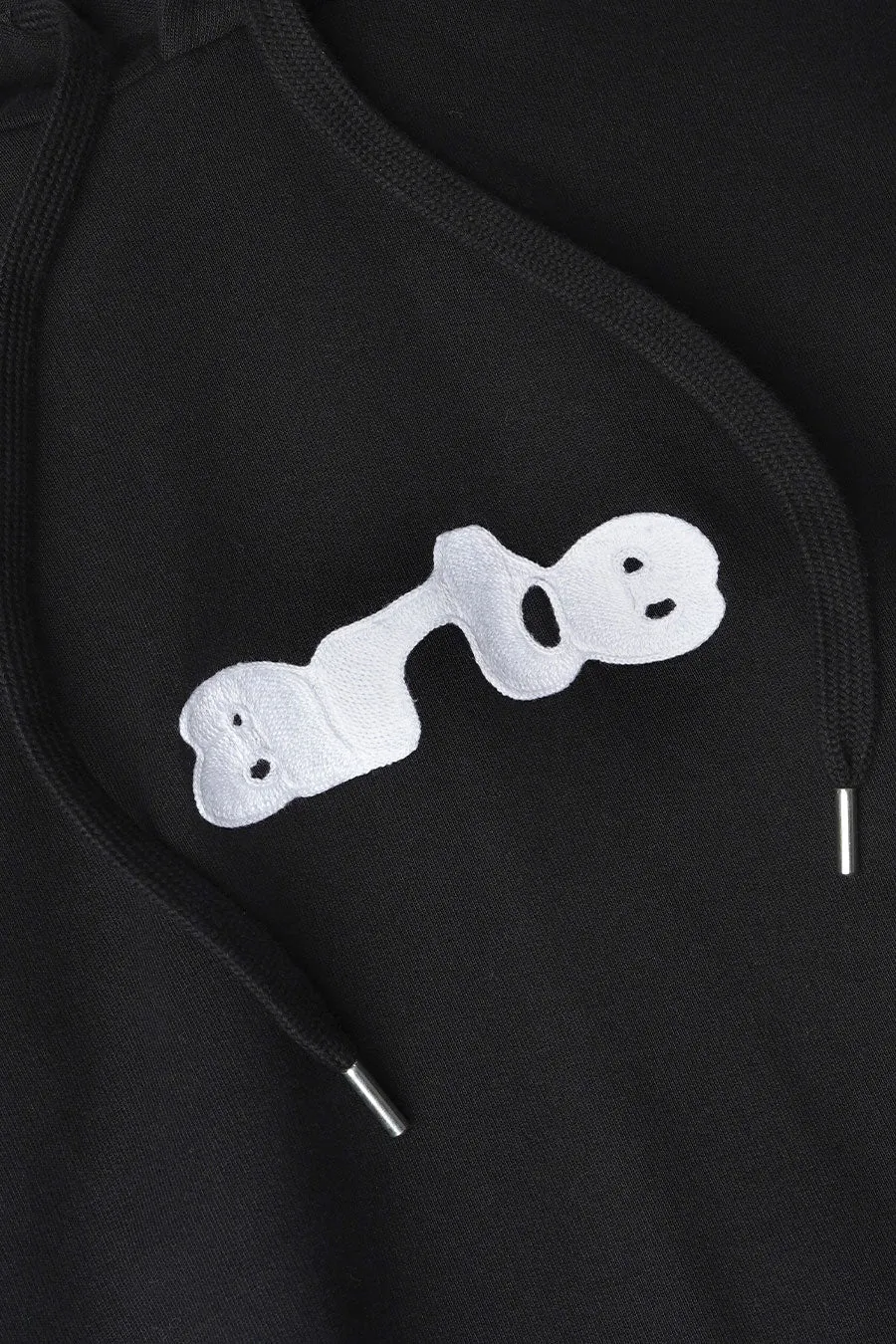 HOODIE EMBROIDERY LOGO NOIR ET BLANC