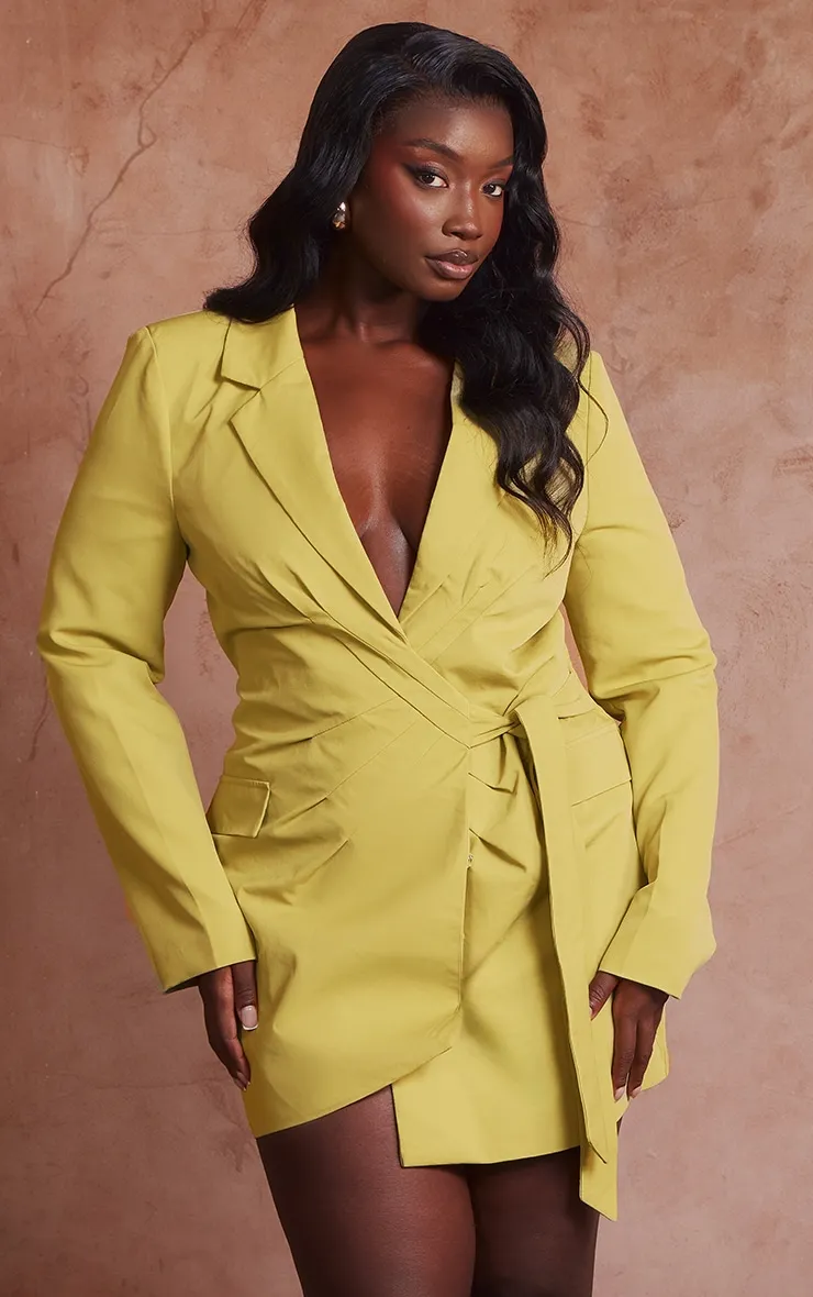 Plus Robe blazer chartreuse décolletée à nouer sur les côtés