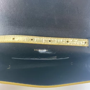 Sac Balenciaga Wallet on Chain Cuir effet reptile Doré