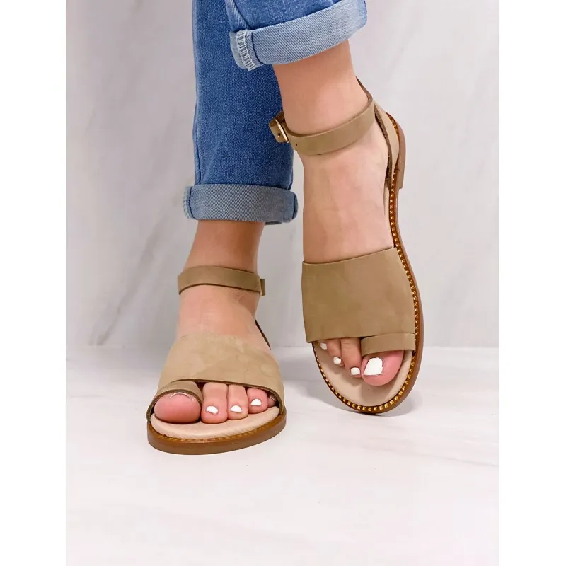 Sandales en cuir à entredoigts