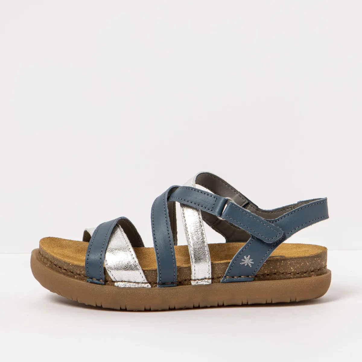 Sandales plates en cuir lisse et daim - Bleu