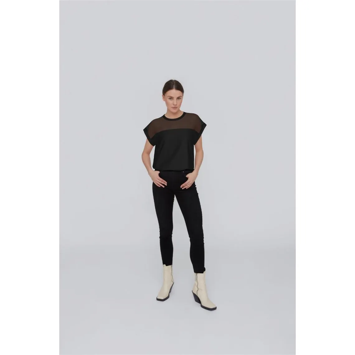 Top manches courtes noir Zara en viscose | 3 Suisses